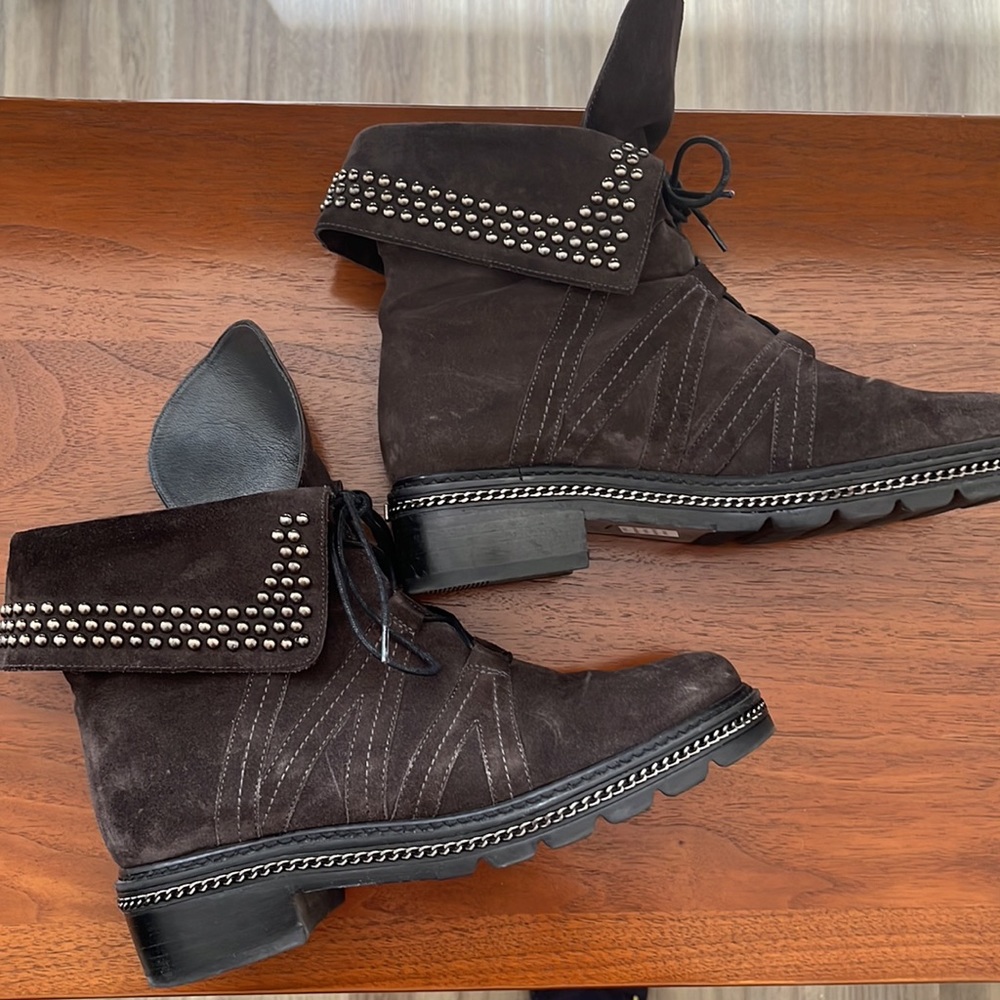 Stuart Weitzman Booties - image 4